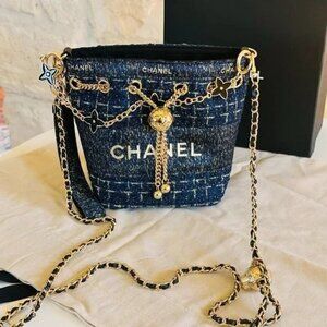 Chanel Beaute VIP Gift Bucket Blue Tweed Chain Strap Crossbody Purse NEW